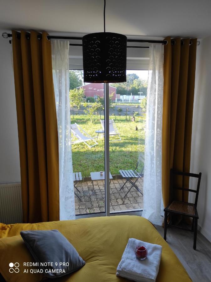 Appartamento Chez Driss Crévin Esterno foto