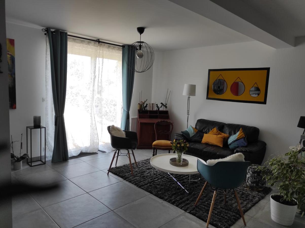 Appartamento Chez Driss Crévin Esterno foto