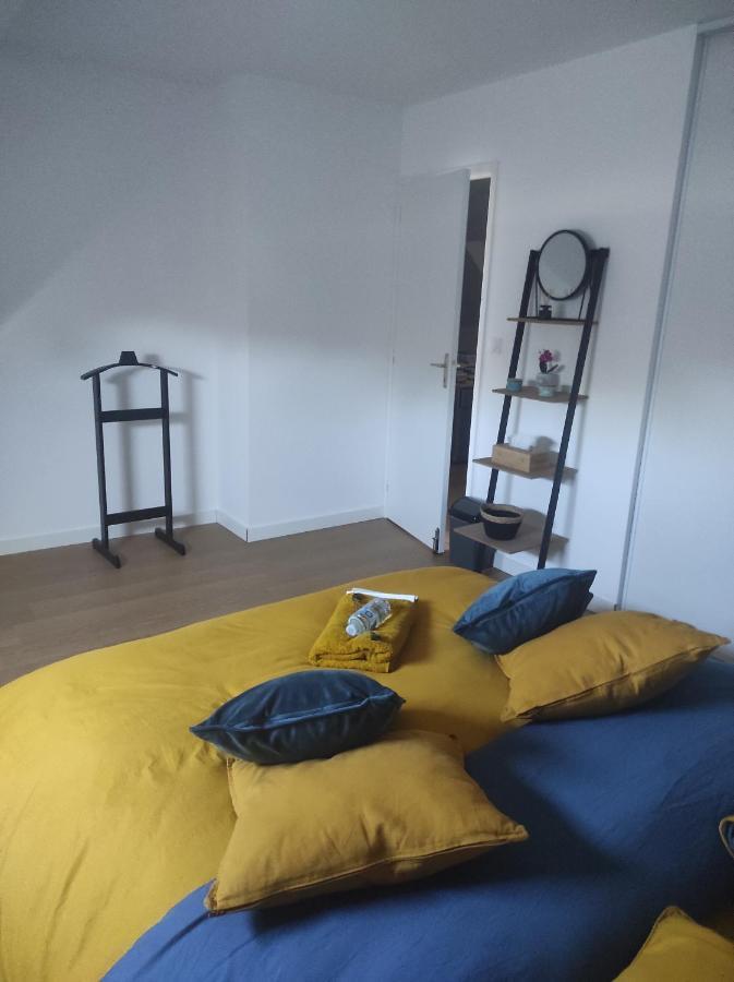 Appartamento Chez Driss Crévin Esterno foto
