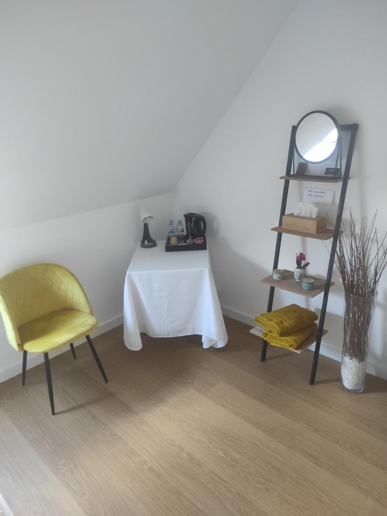 Appartamento Chez Driss Crévin Esterno foto